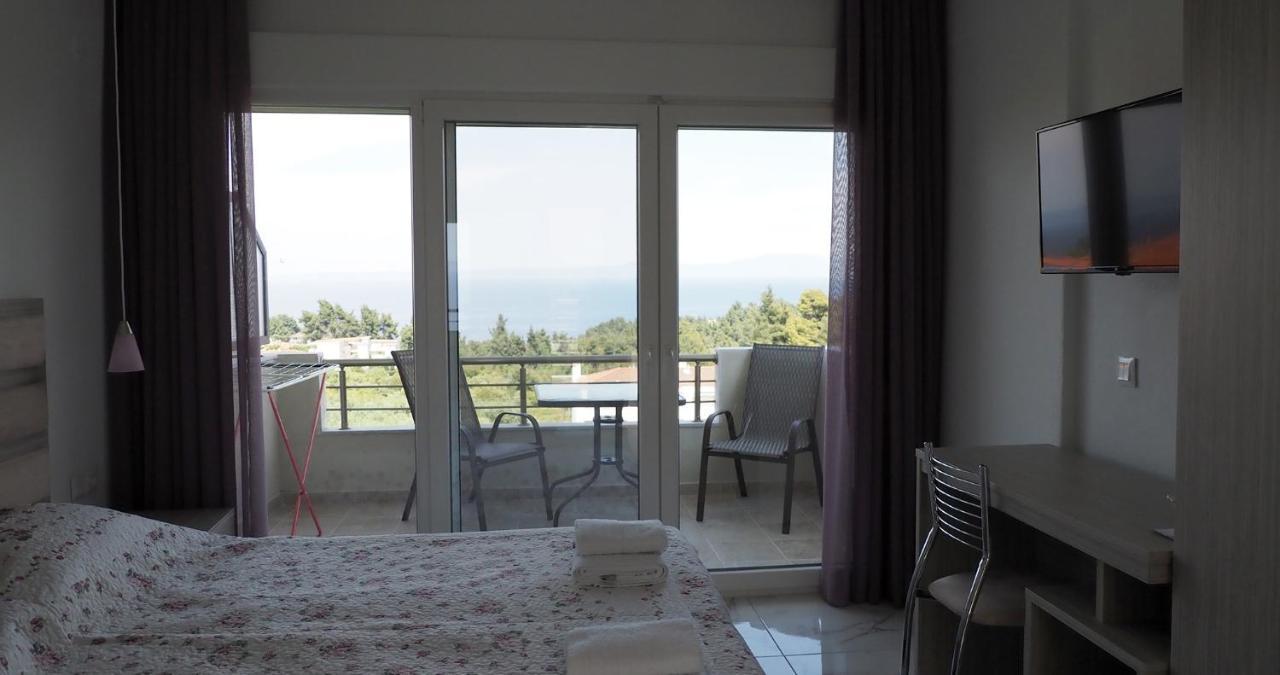 Valiant Sea Aparthotel Kriopigi Esterno foto