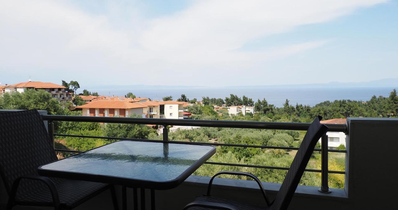 Valiant Sea Aparthotel Kriopigi Esterno foto