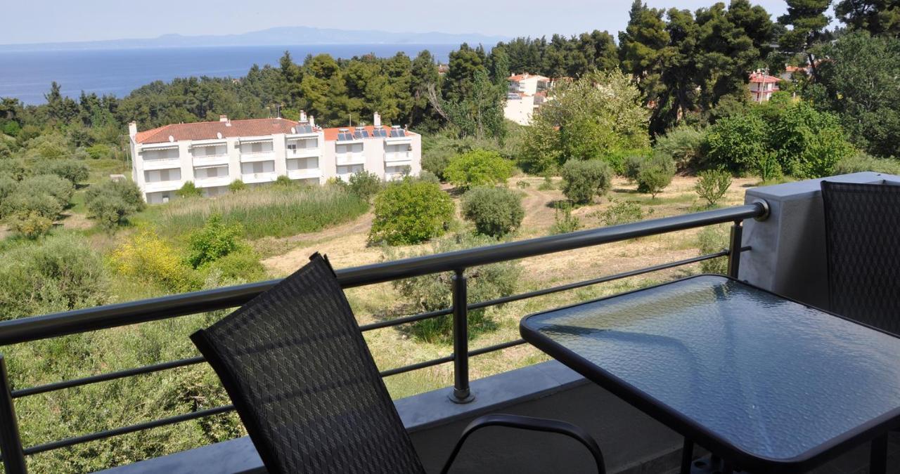 Valiant Sea Aparthotel Kriopigi Esterno foto